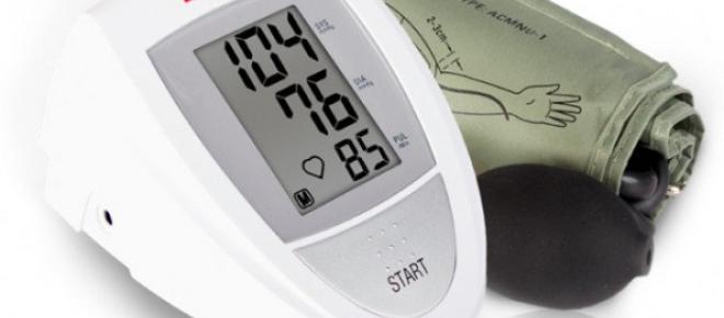 Betyg av halvautomatiska blodtrycksmätare - bara de bästa modellerna