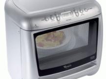 Microwave kecil. Ciri ciri peralatan dapur
