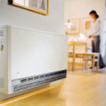 Pagrindiniai kambario šildytuvų tipai: kokie yra skirtumai ir kuris yra geresnis