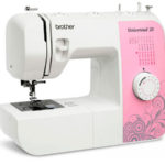Sewing machine for beginners: what are, how to choose