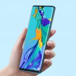 Maaaring mag-pre-order ng mga smartphone sa punong barko ang Huawei mula Abril